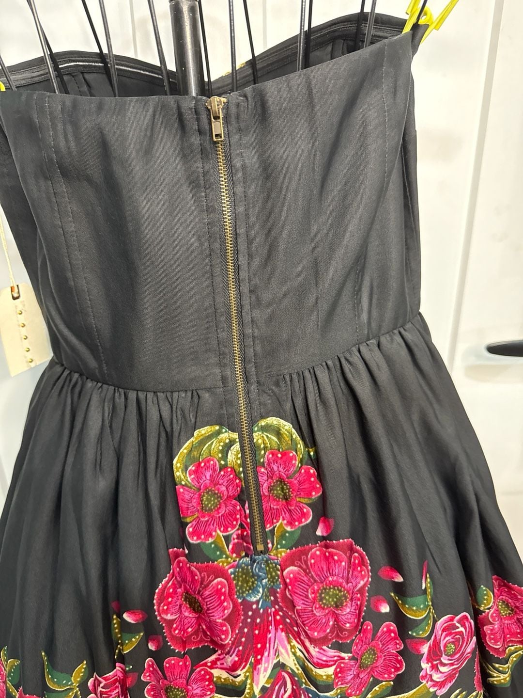 Forever 21 Strapless Floral Sweetheart Mini Dress Black Fuchsia Size L 7
