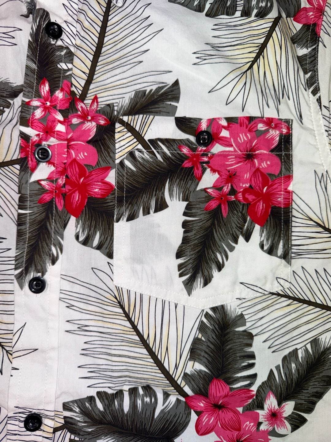 Eighty Eight Brand Men's Tropical Floral Short Sleeve Button Down Shirt Size M 7