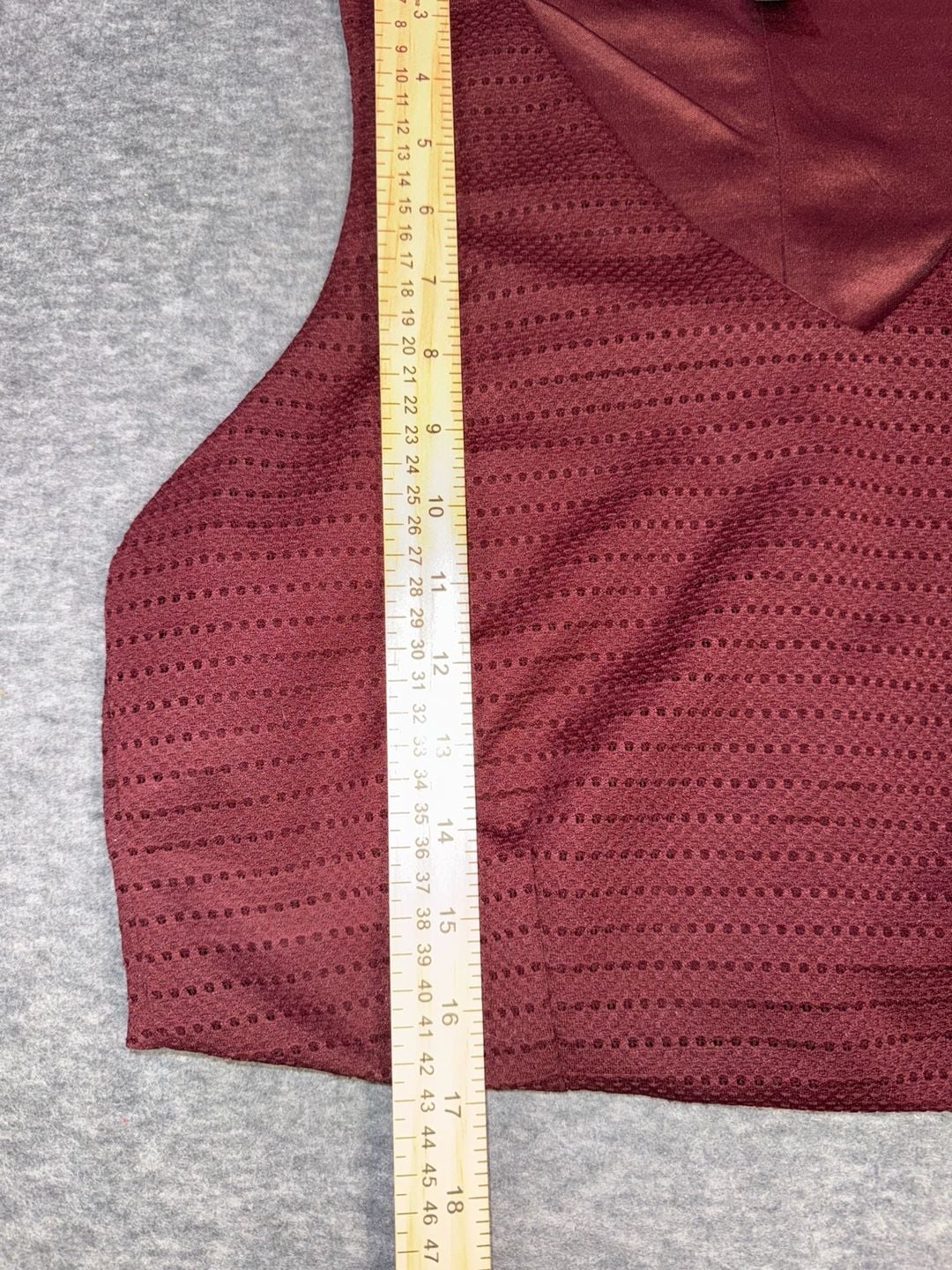 Forever 21+ Burgundy Textured V-Neck Crop Top Size 1X 4
