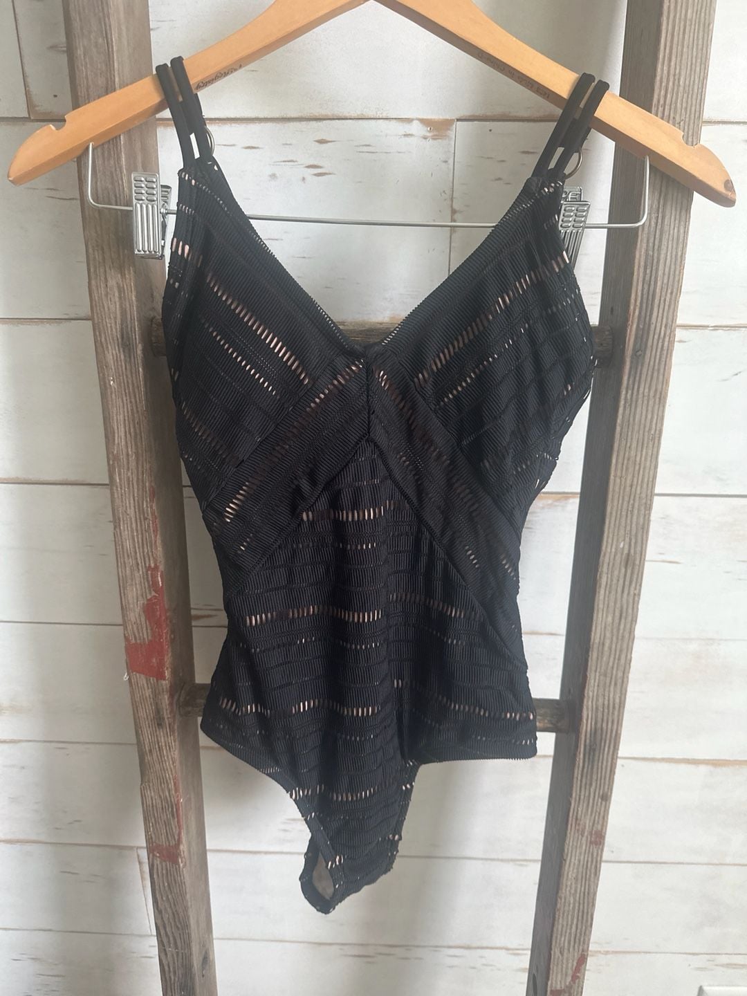 Kona Sol Black Textured Crochet V-Neck One Piece Swimsuit Size S 1