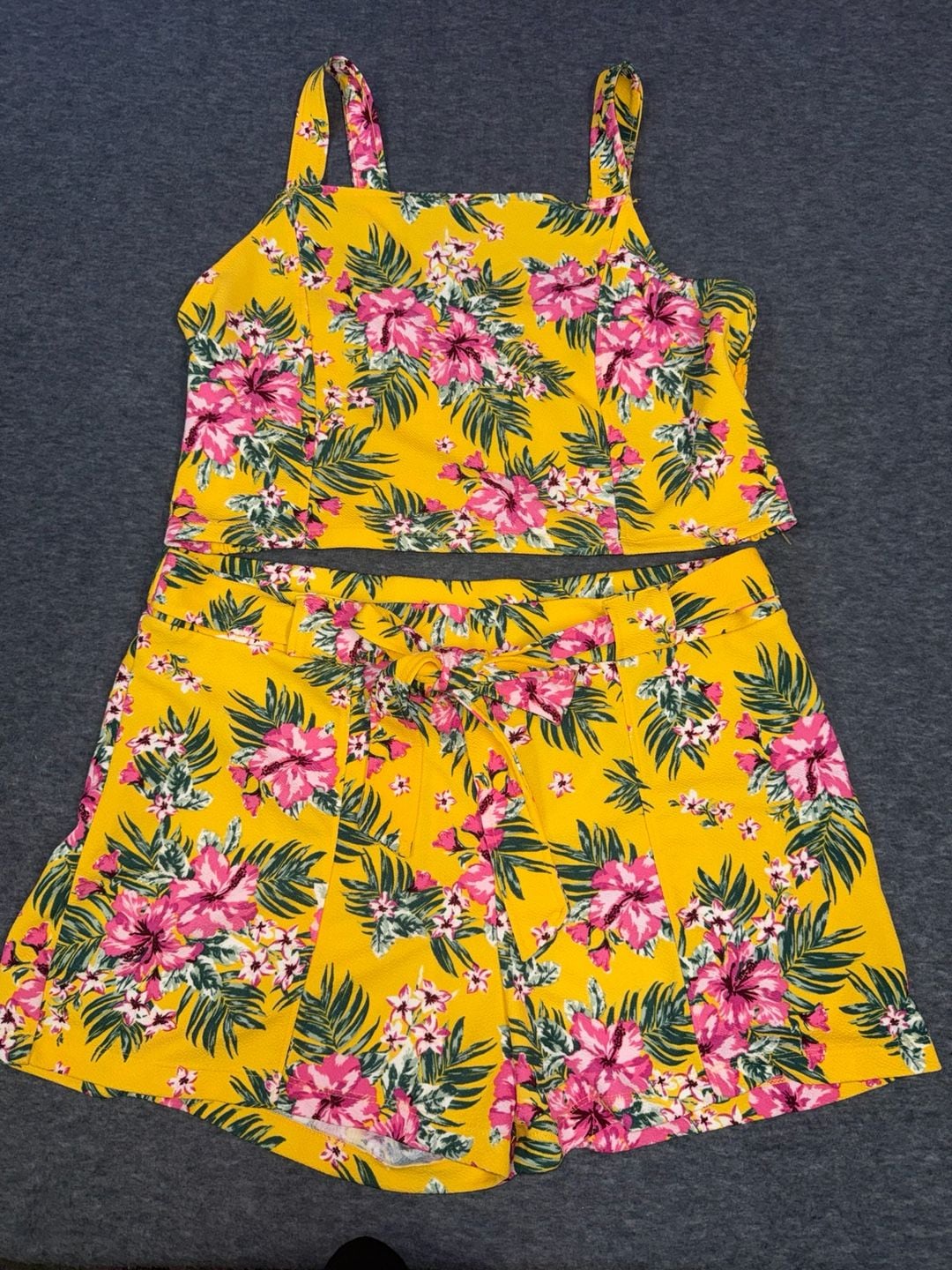 No Boundaries Tropical Floral Crop Top and Shorts 2-Piece Set XXL (19) 3