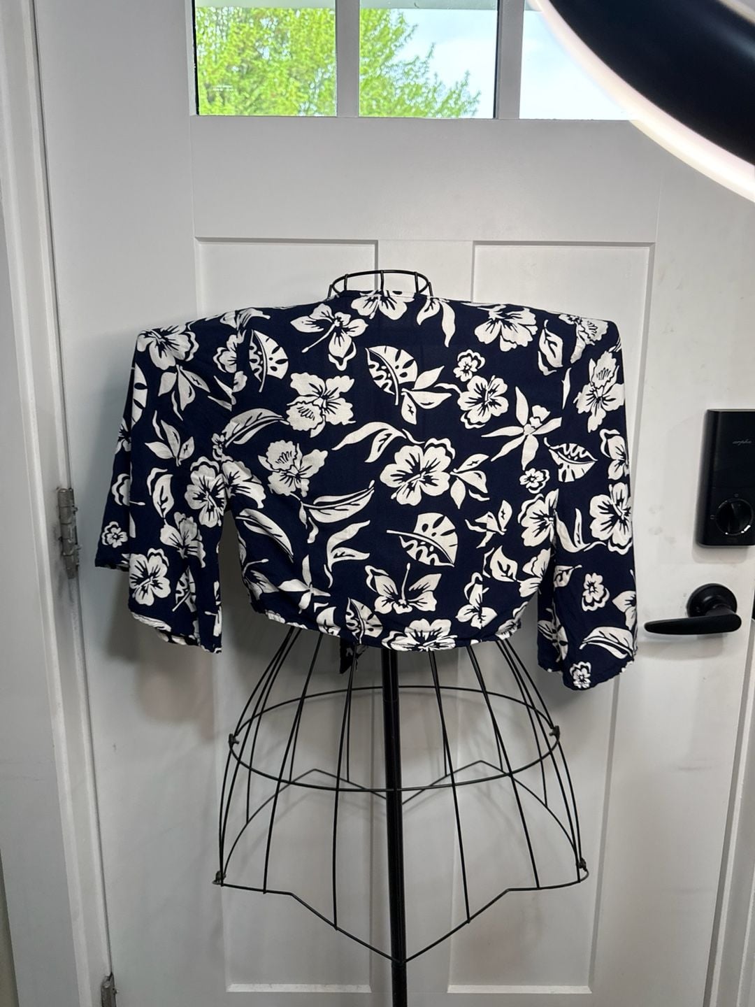 Product thumbnail 5