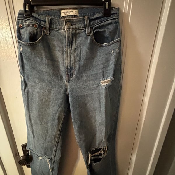 Abercrombie & Fitch Curve Love Ultra High Rise Ankle Straight Jeans Size 29/8R