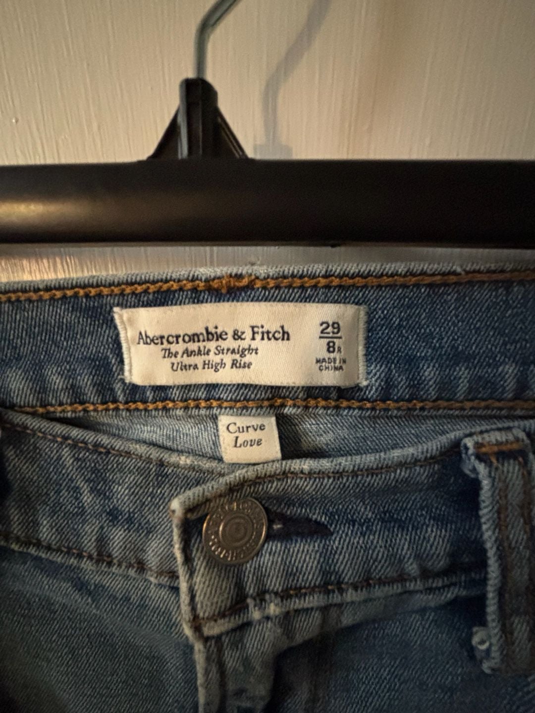Abercrombie & Fitch Curve Love Ultra High Rise Ankle Straight Jeans Size 29/8R 3