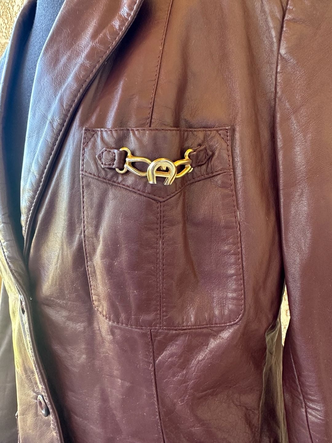 Etienne Aigner Vintage Burgundy Leather Blazer Jacket with Gold Logo Hardware 4
