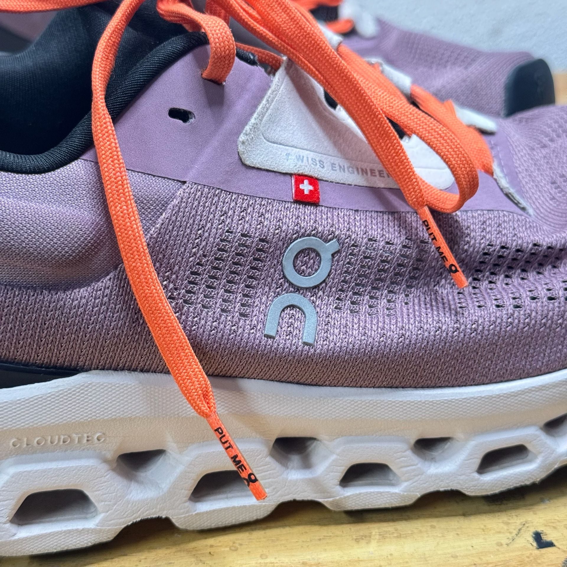 On Cloudstratus 3 Womens Running Shoes Size US 8.5 EUR 40 Purple Lily 10