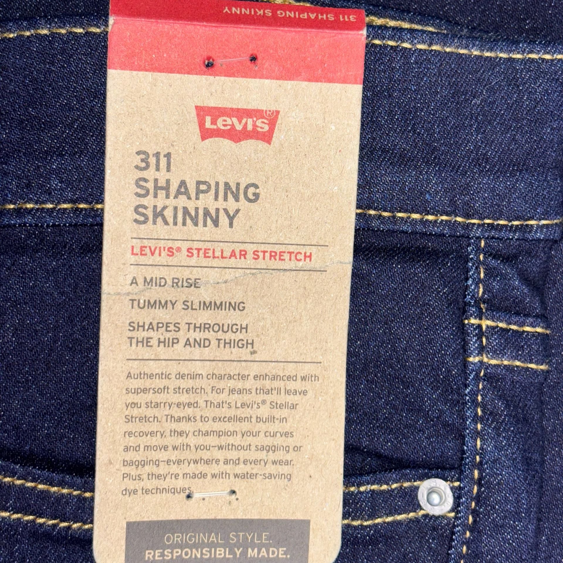 Levi's 311 Shaping Skinny Jeans Womens Size 28 x 28 8