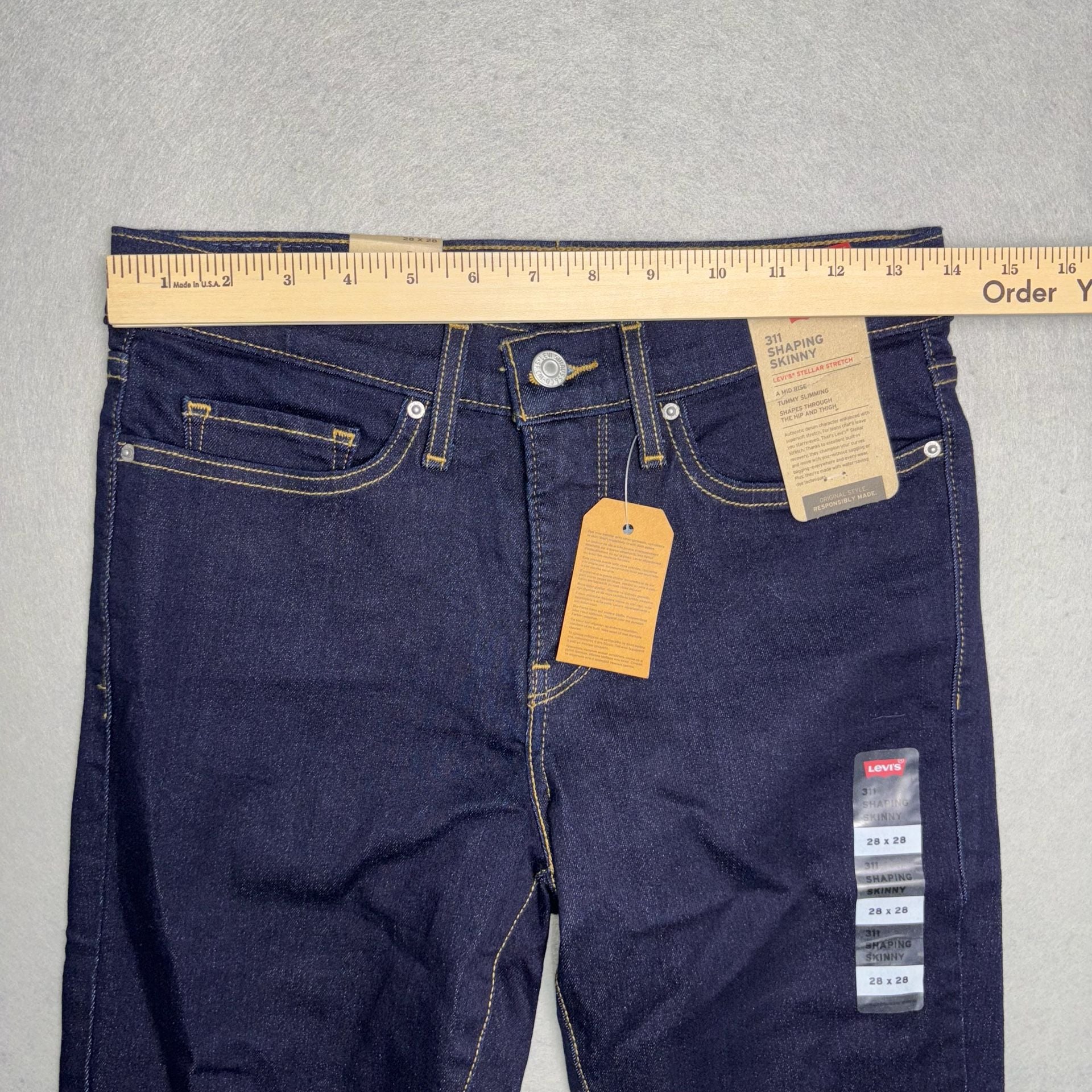 Levi's 311 Shaping Skinny Jeans Womens Size 28 x 28 12
