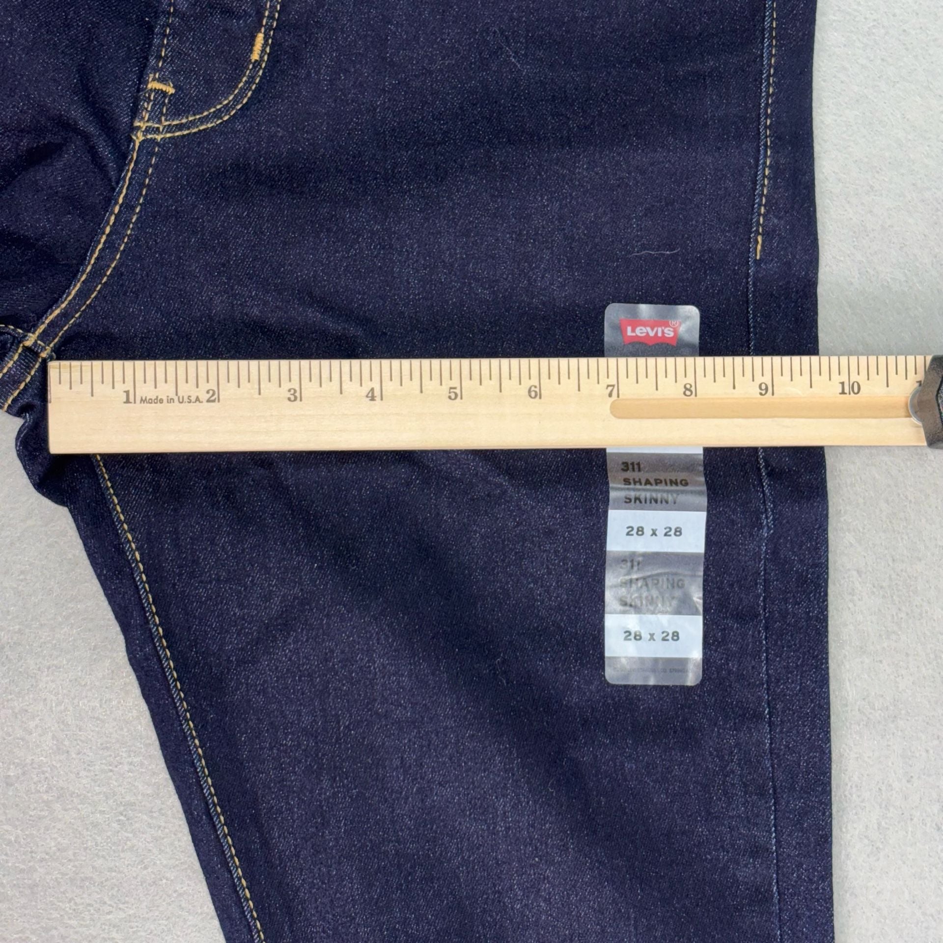 Levi's 311 Shaping Skinny Jeans Womens Size 28 x 28 16