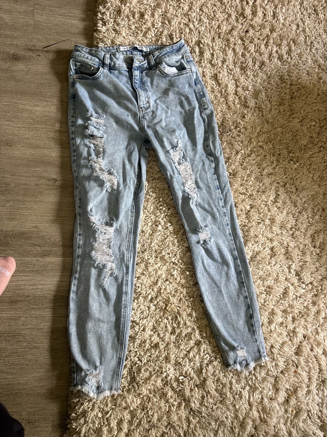 Tinseltown Light Wash Distressed Skinny Jeans Size 9(0053) 1