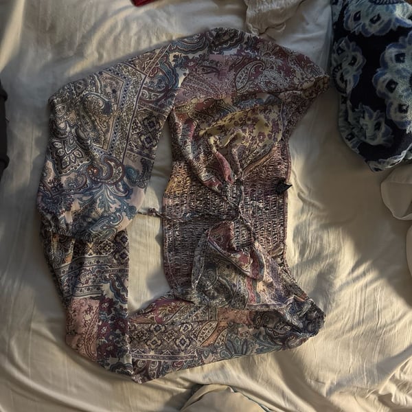 rue21 Paisley Smocked Long Sleeve Crop Top Size XL