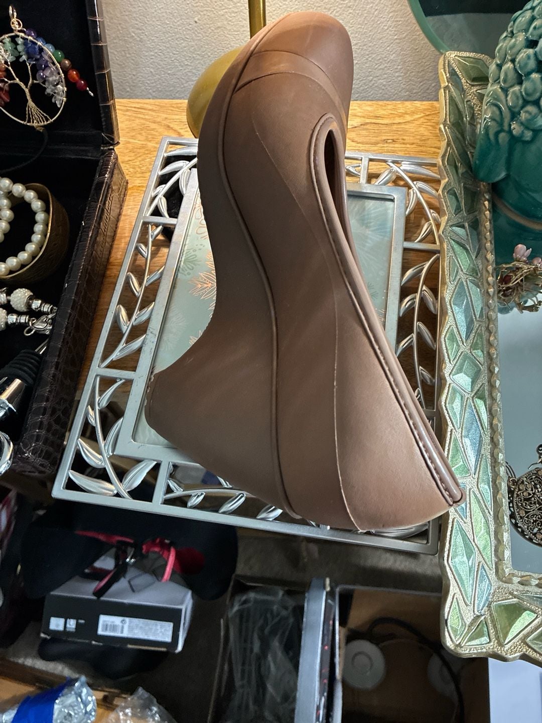 Crocs Cap Toe Wedge Bronze Tan Shoes Size 8 6