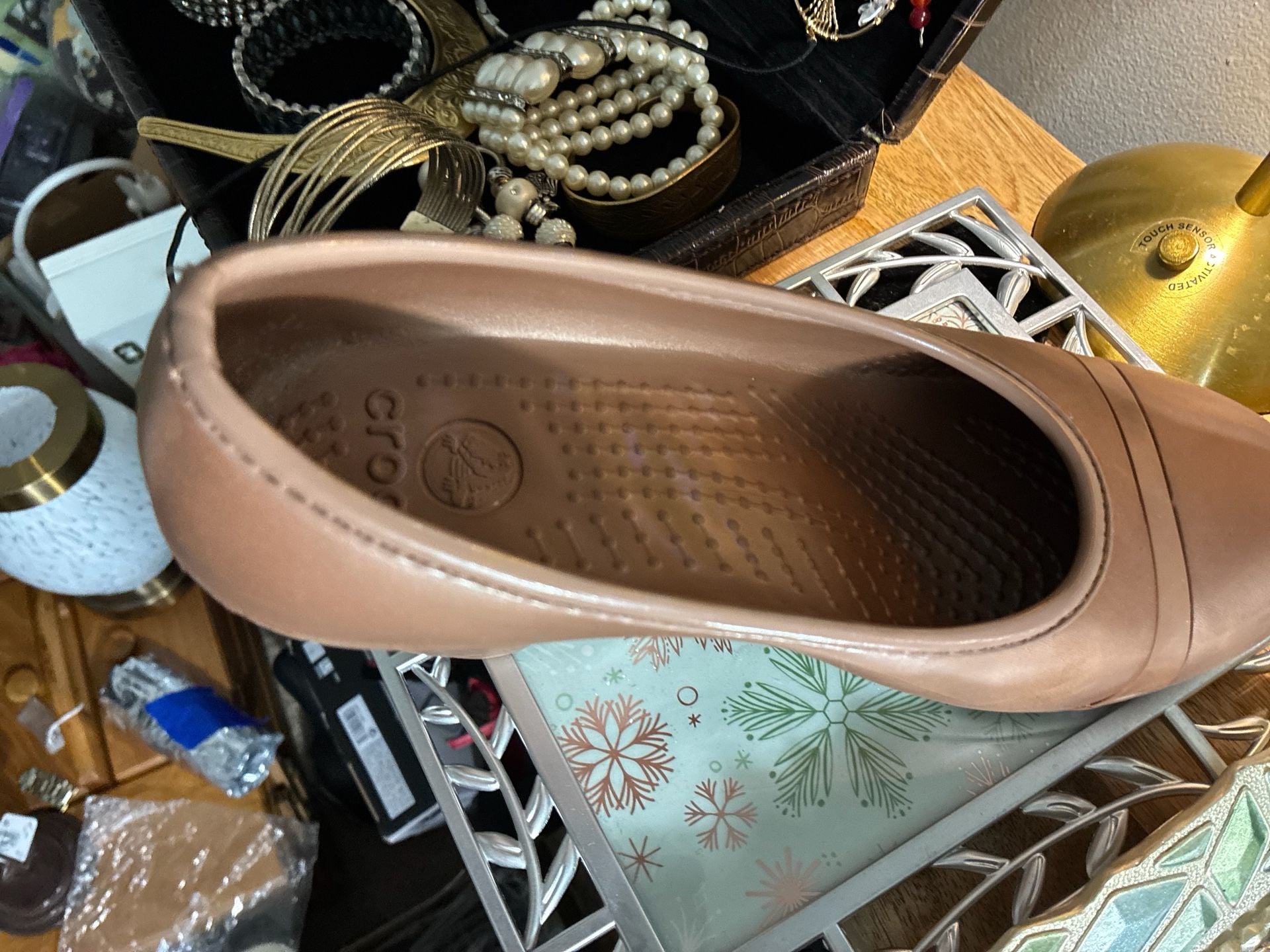 Crocs Cap Toe Wedge Bronze Tan Shoes Size 8 7