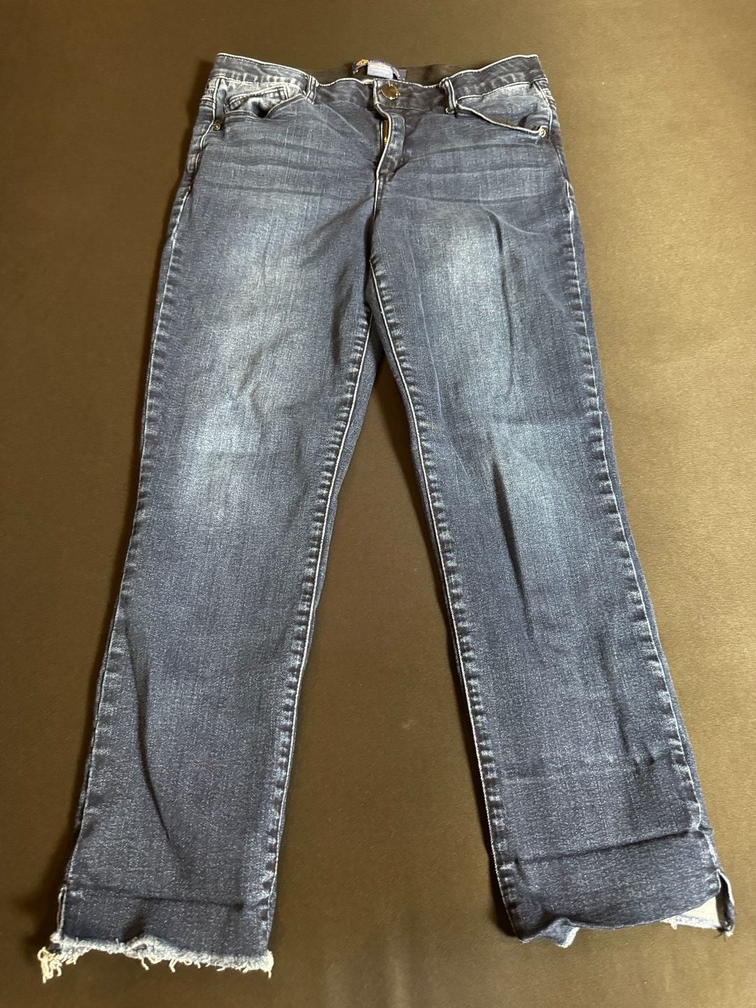 Democracy "Ab"solution Cropped Frayed Hem Jeans Size 6 2