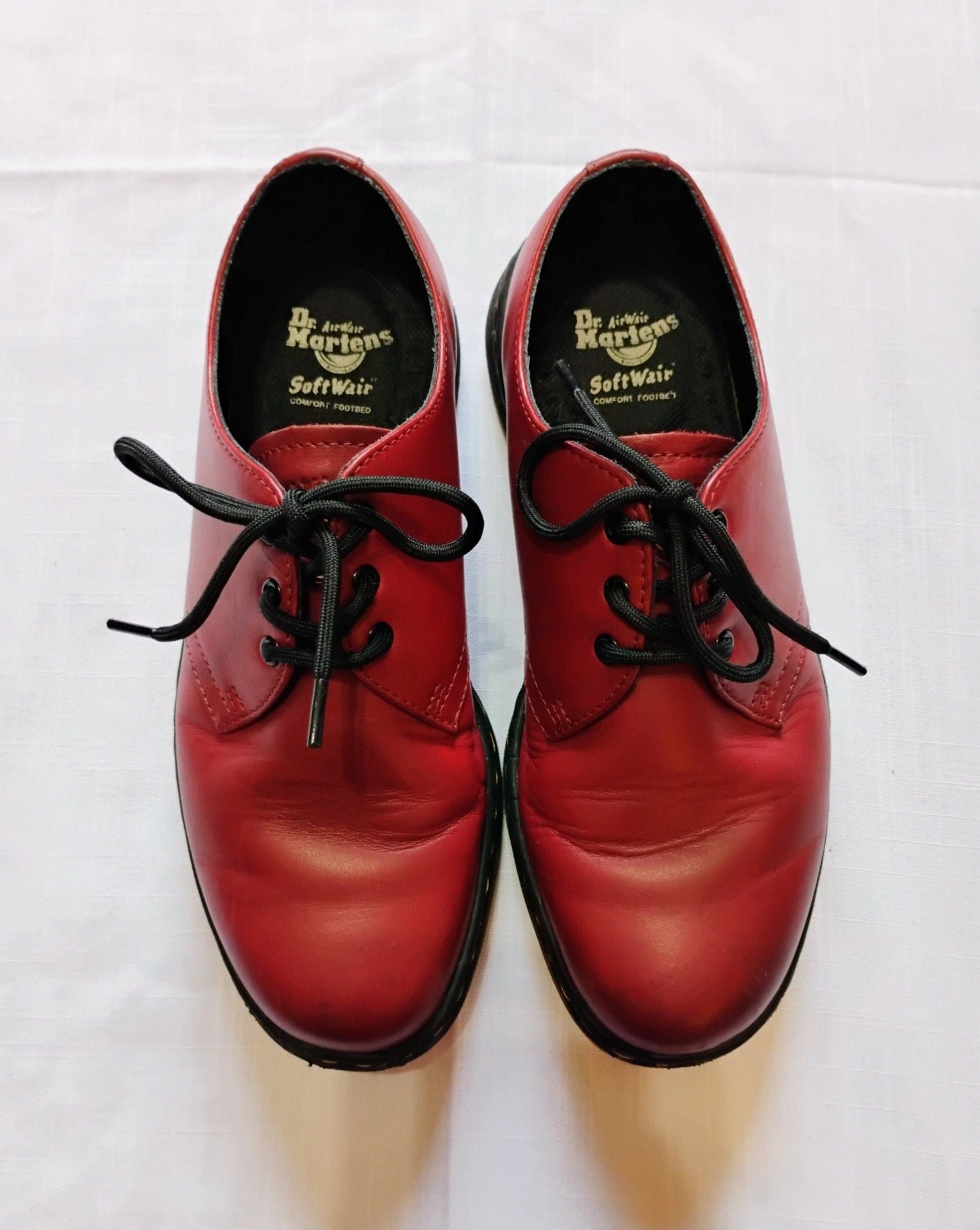 Dr. Martens Cavendish Cherry Red Leather Oxford Shoes SoftWair Low Top Comfort 3
