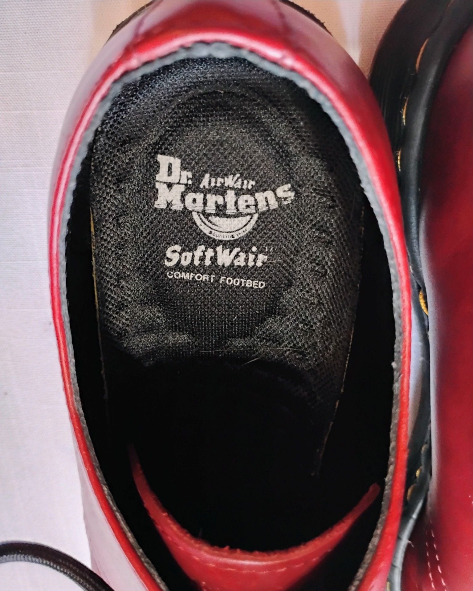 Dr. Martens Cavendish Cherry Red Leather Oxford Shoes SoftWair Low Top Comfort 6