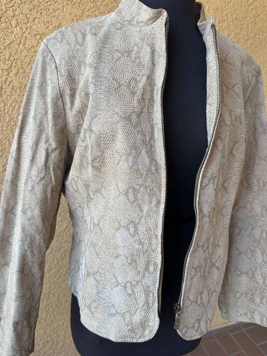 Pamela McCoy Collections Snakeskin Print Genuine Leather Zip Jacket Size L 7