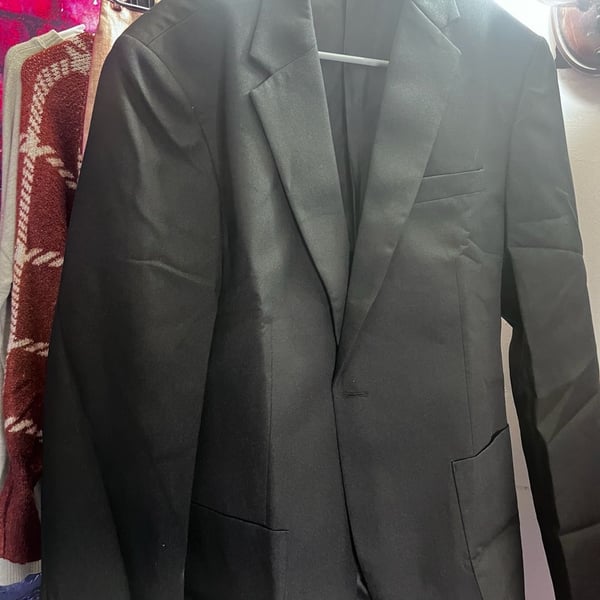 Timeless Classic Men's Single-Breasted Black Blazer Sport Coat Jacket