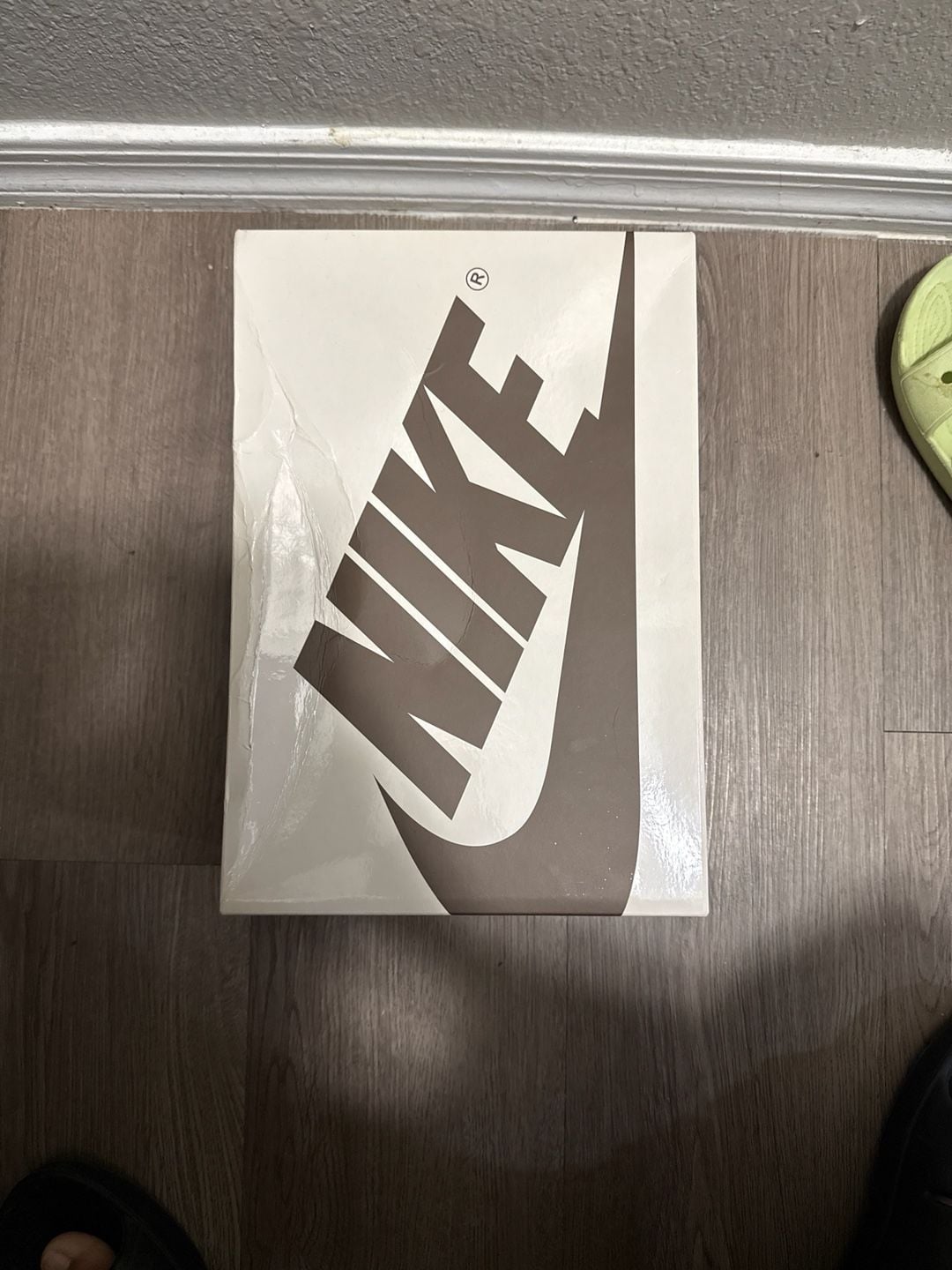 Nike Travis Scott x Air Jordan 1 Low OG Canary Women's Size 8.5 1