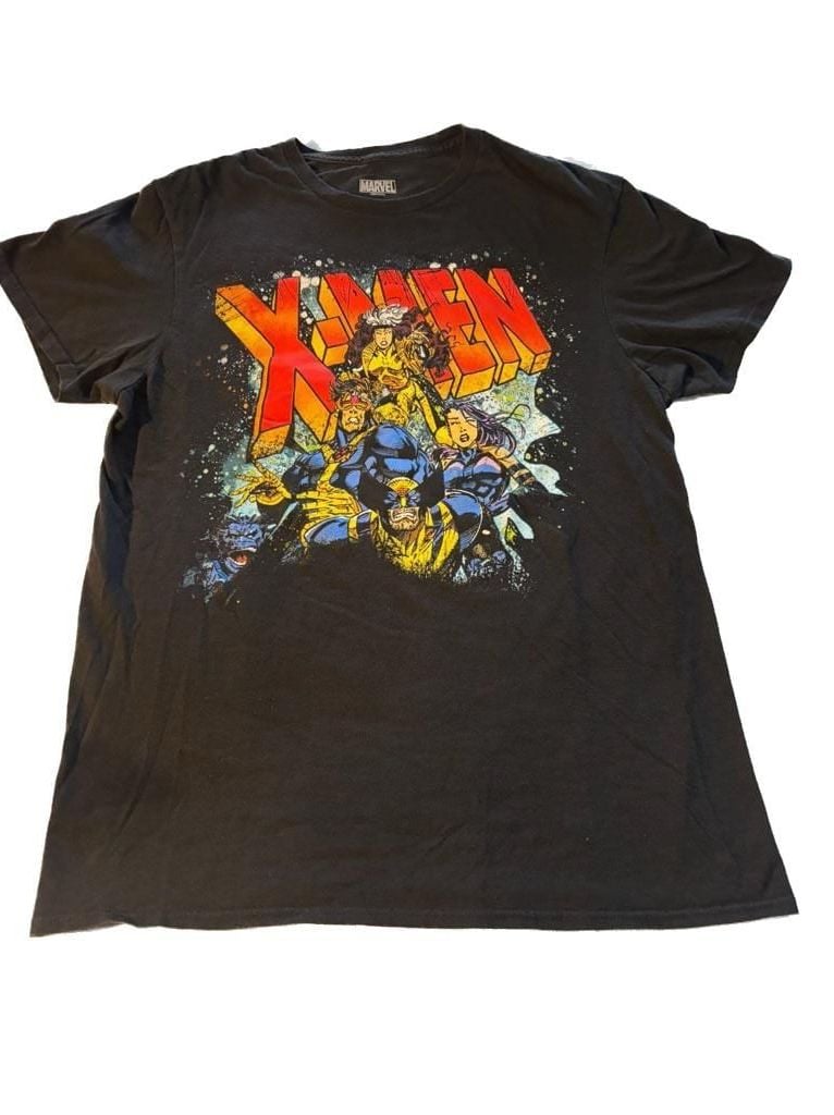 MARVEL T-SHIRT SIZE M USED GREAT CONDITION. ... 1