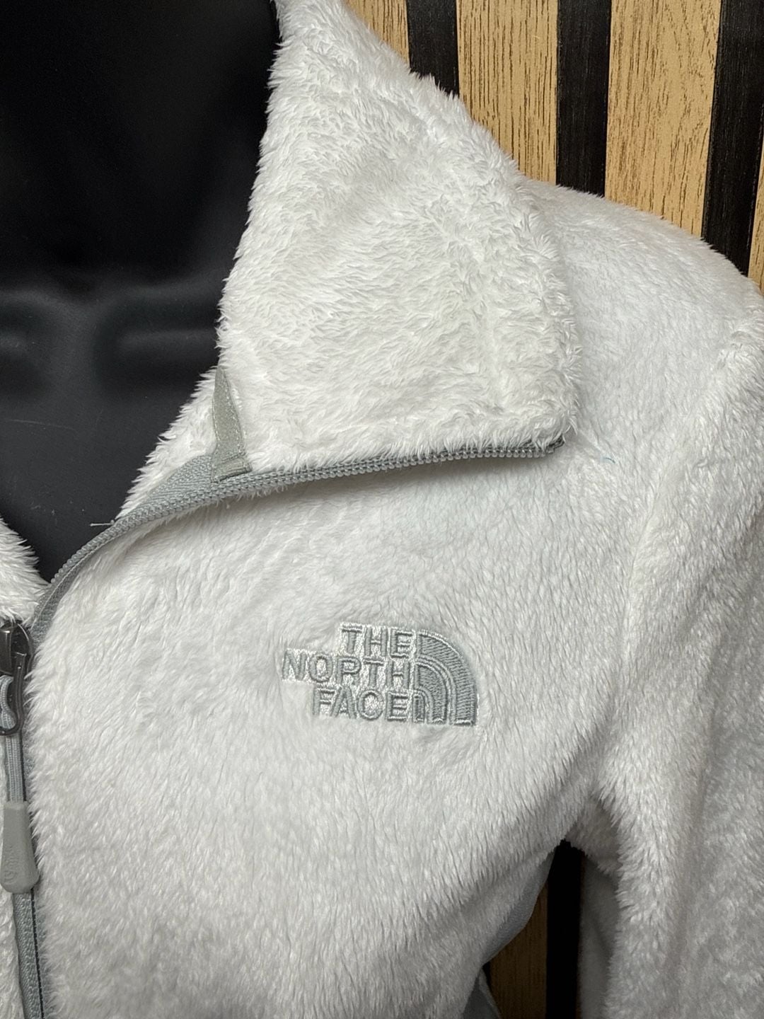 The North Face Women's Osito Hybrid Full Zip Fleece Jacket White/Grey 4