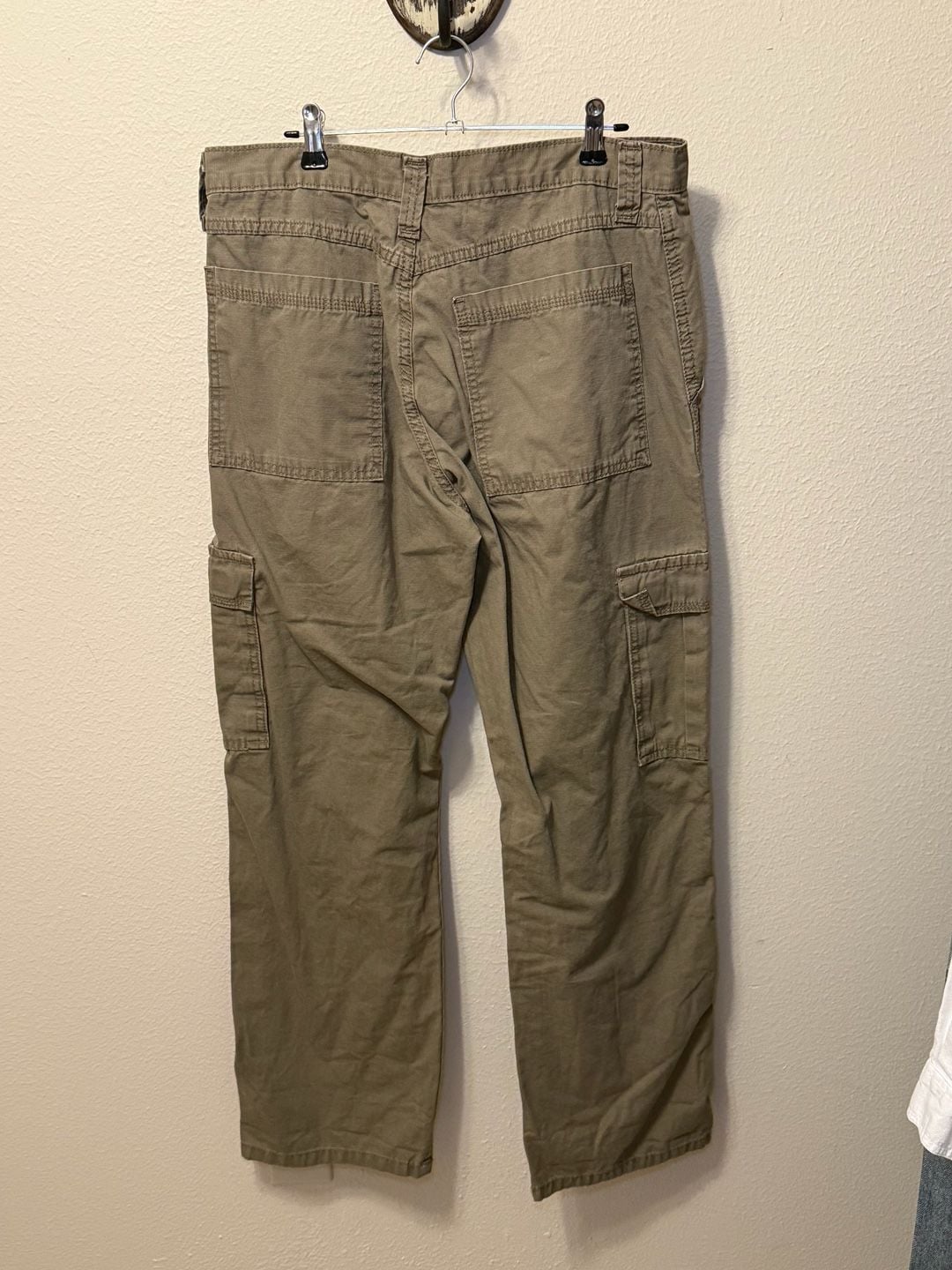Wrangler Authentic Issue Men's Cargo Pants, Brown 4