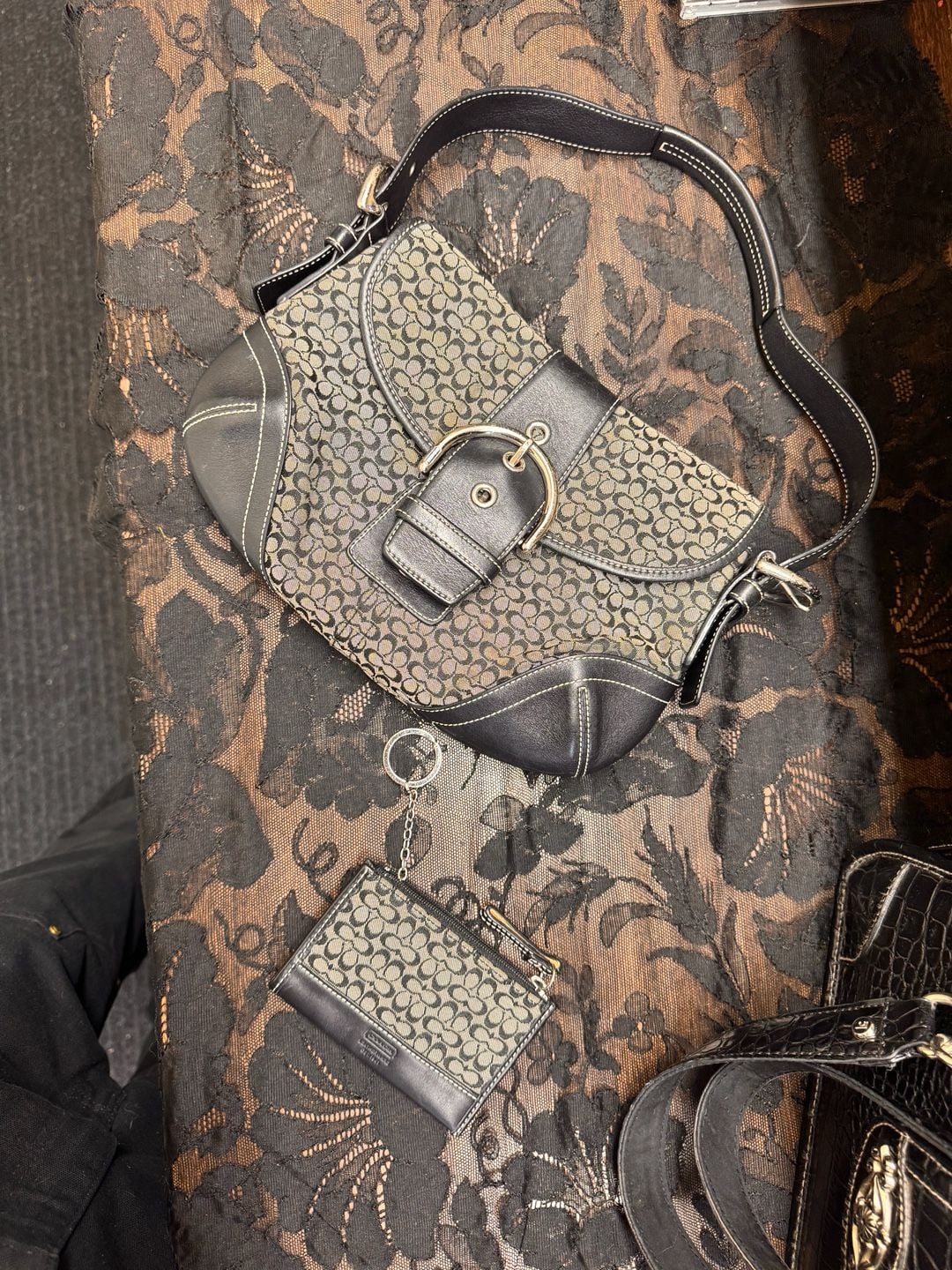 Coach Soho Signature Buckle Flap Bag Black/Grey Canvas 6818 2