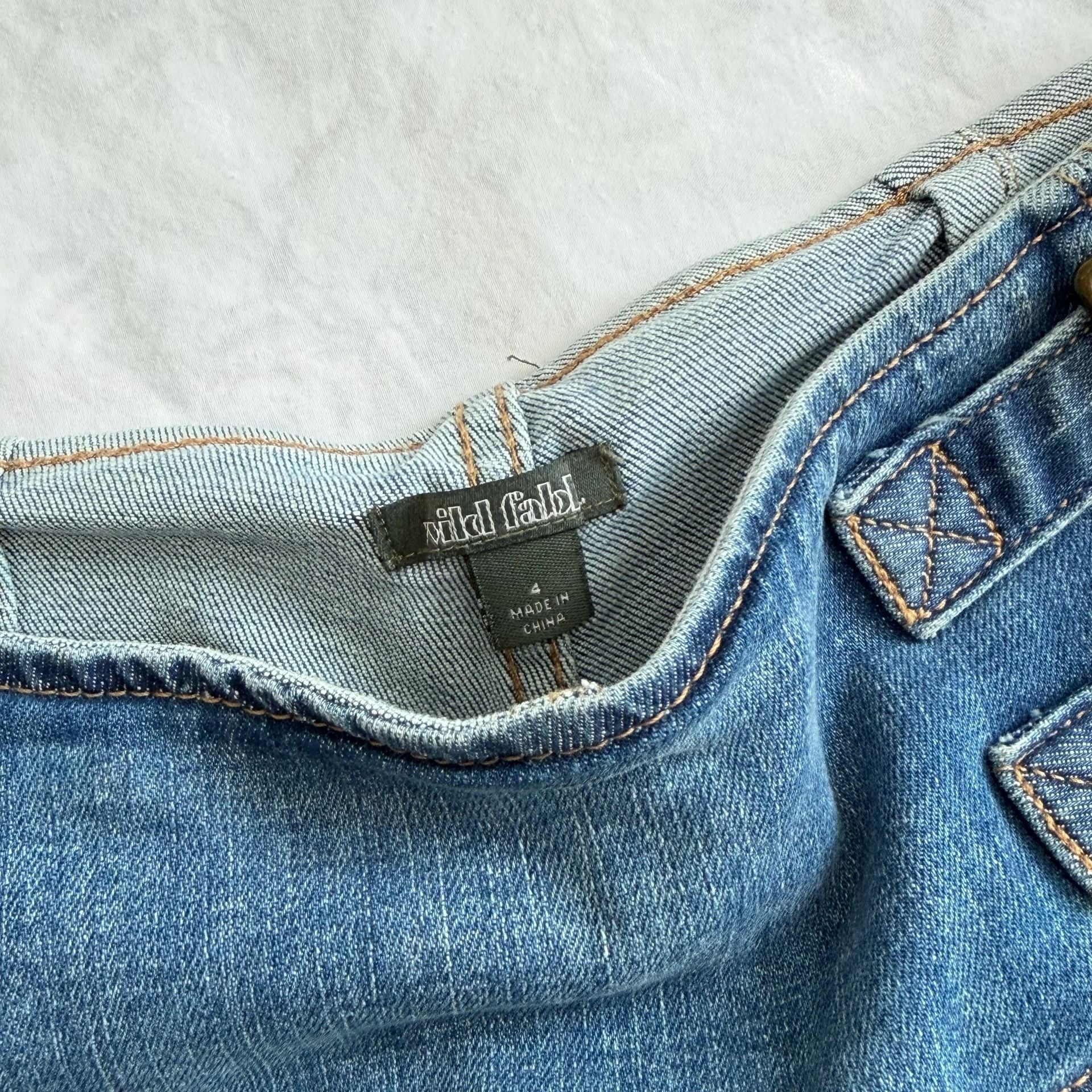 Product thumbnail 4