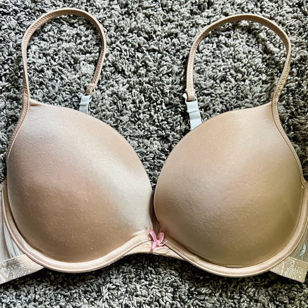 Charmed by Maidenform Nude Push-Up Bra with Purple Interior and Mesh Band