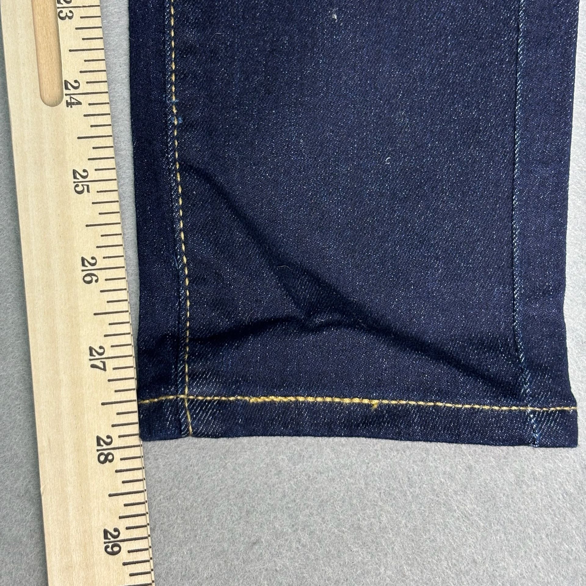 Levi's 311 Shaping Skinny Jeans Womens Size 29 x 28 Dark Indigo Casual NWT 14