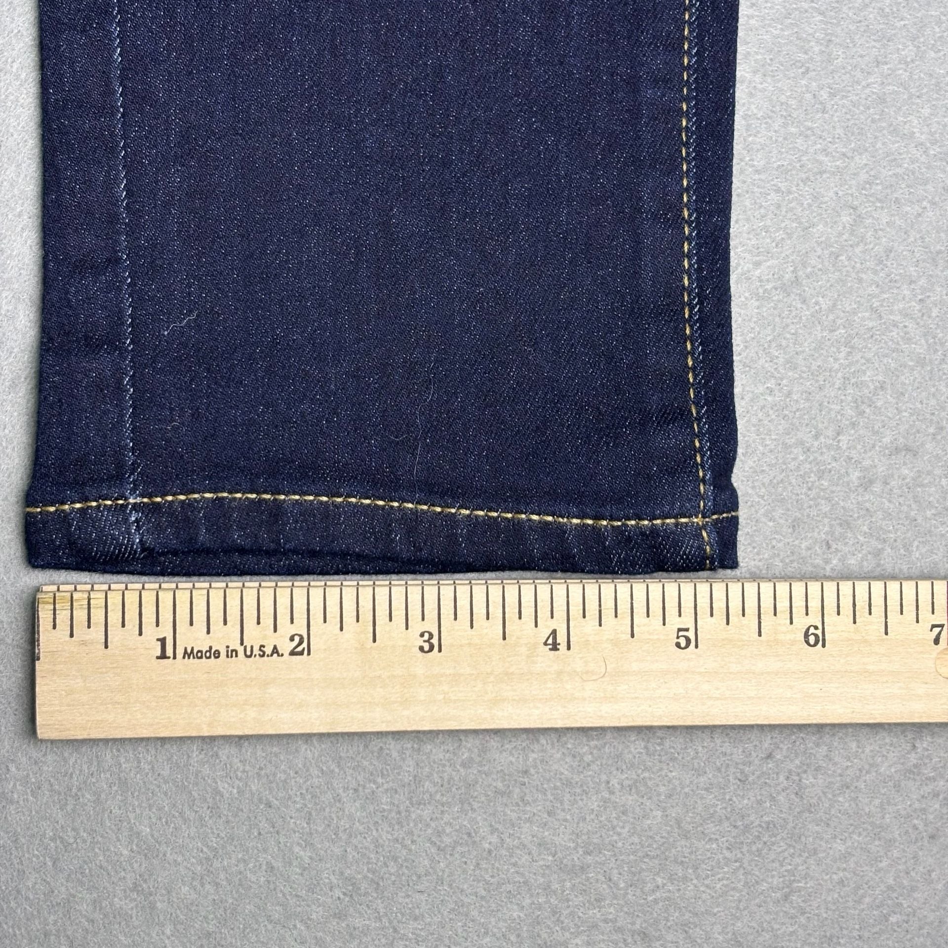Levi's 311 Shaping Skinny Jeans Womens Size 29 x 28 Dark Indigo Casual NWT 16