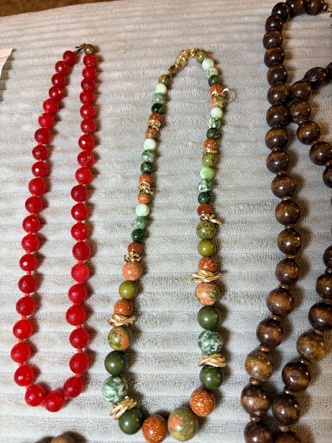 Beaded Jewelry Lot Wooden and Stone Necklaces and Bracelets 4