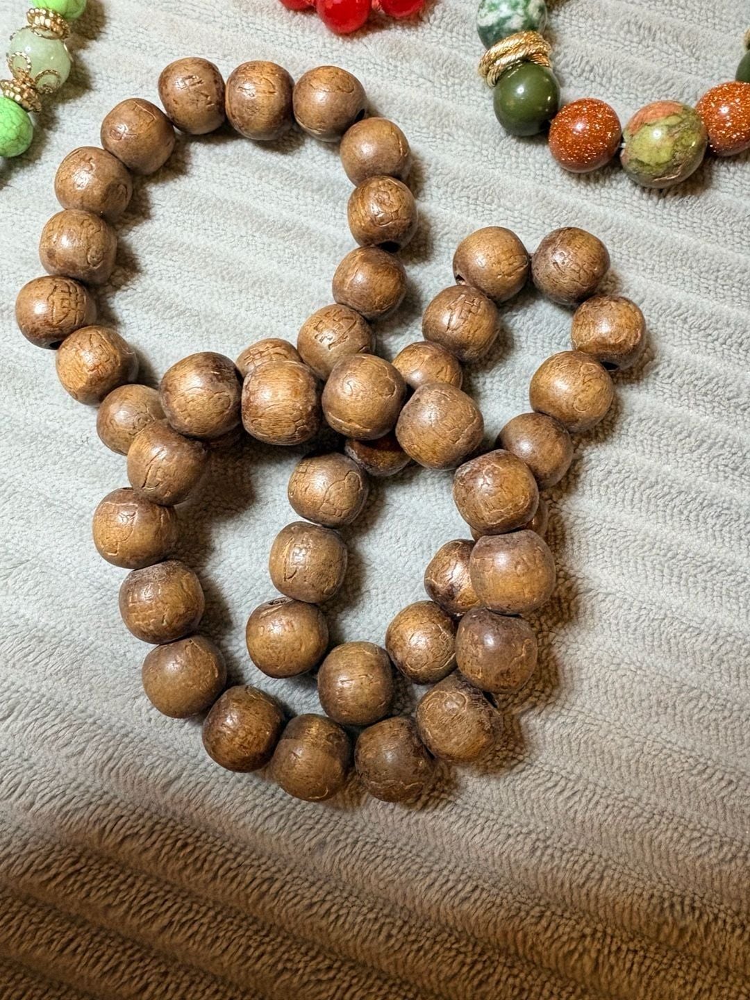 Beaded Jewelry Lot Wooden and Stone Necklaces and Bracelets 6