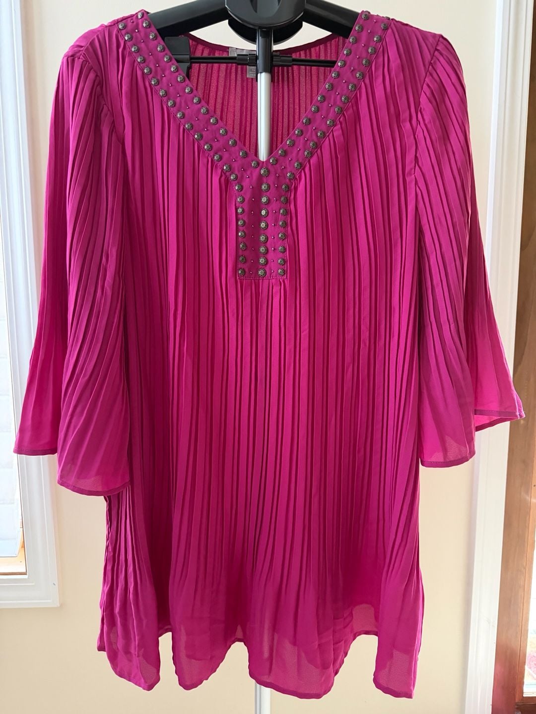Woman Within Fuchsia Pleated Studded V-Neck Tunic Blouse Size 1X (22/24) 2