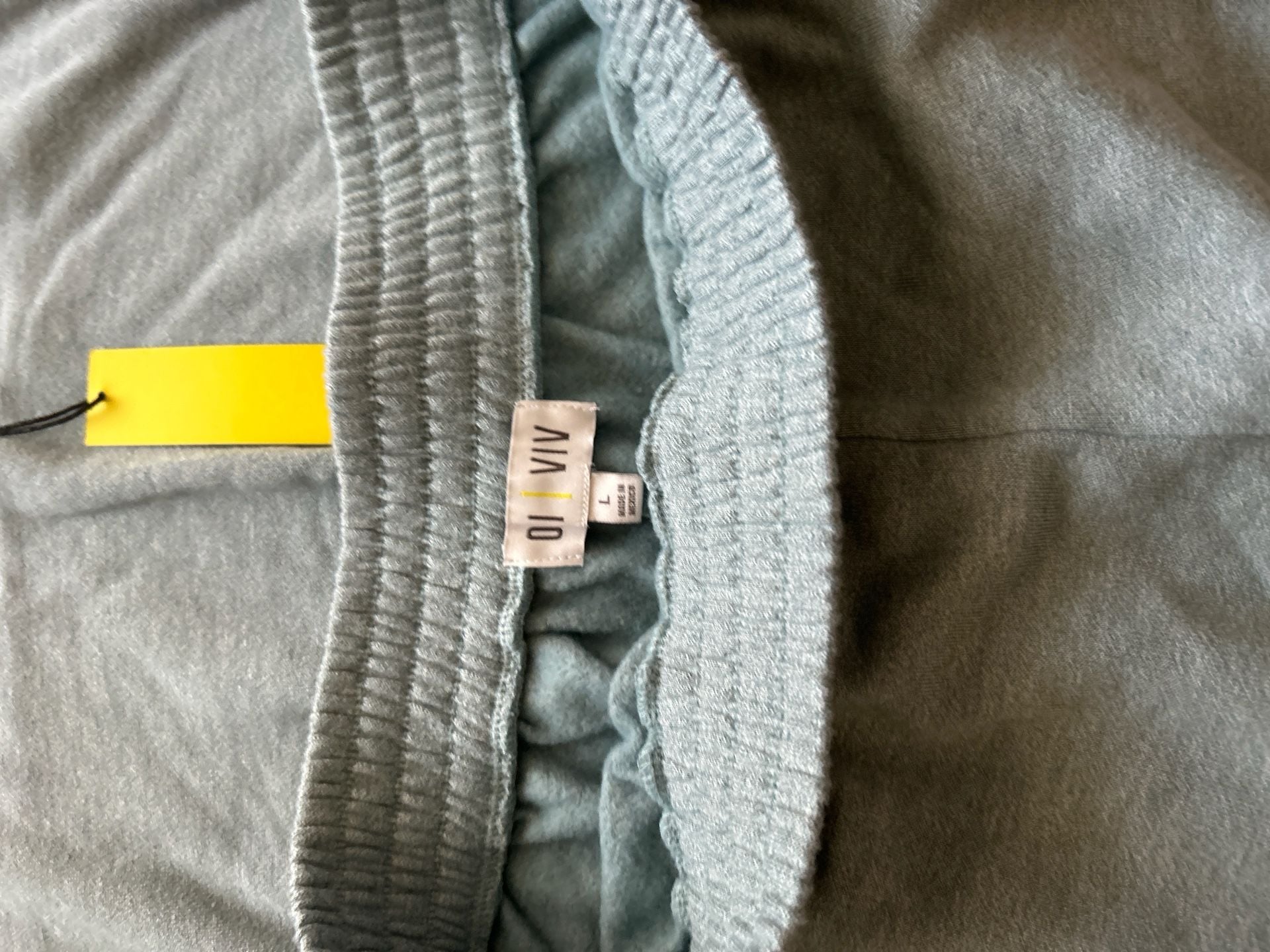 OLI VIV Blue Heathered Colorblock Sweatshirt and Shorts Lounge Set Size L 3