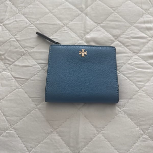 Tory Burch Emerson Mini Bifold Wallet Blue Pebbled Leather