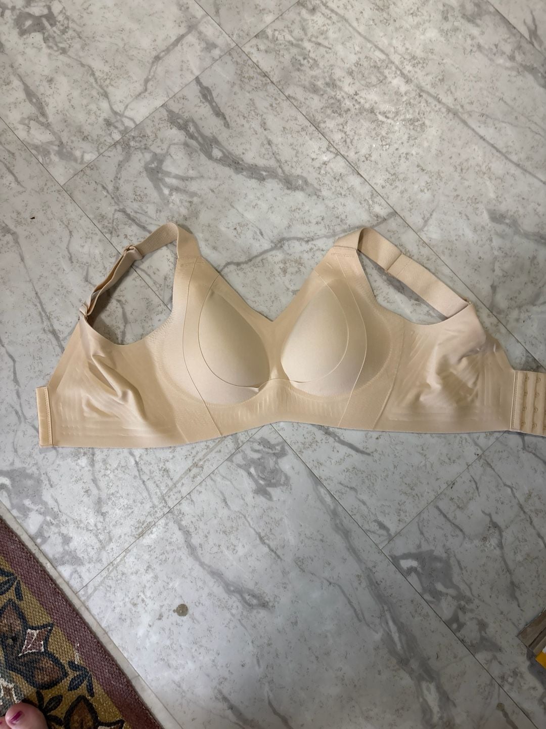 Seamless Wireless Comfort Bra with Teardrop Pads - Beige - Size 160/85 (M) 1