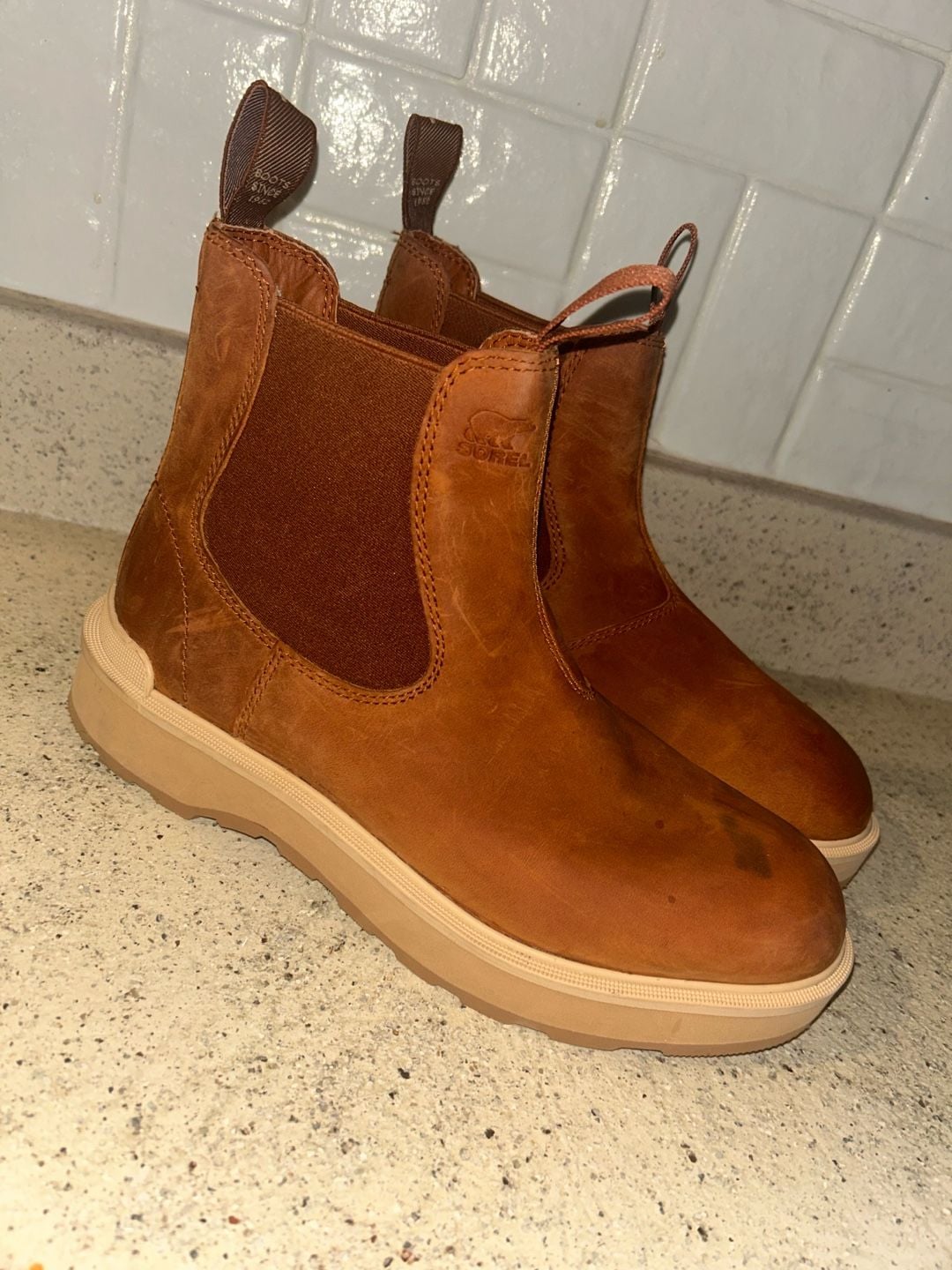 Sorel Hi-Line Chelsea Boots Women's Size 9 Brown Leather 2