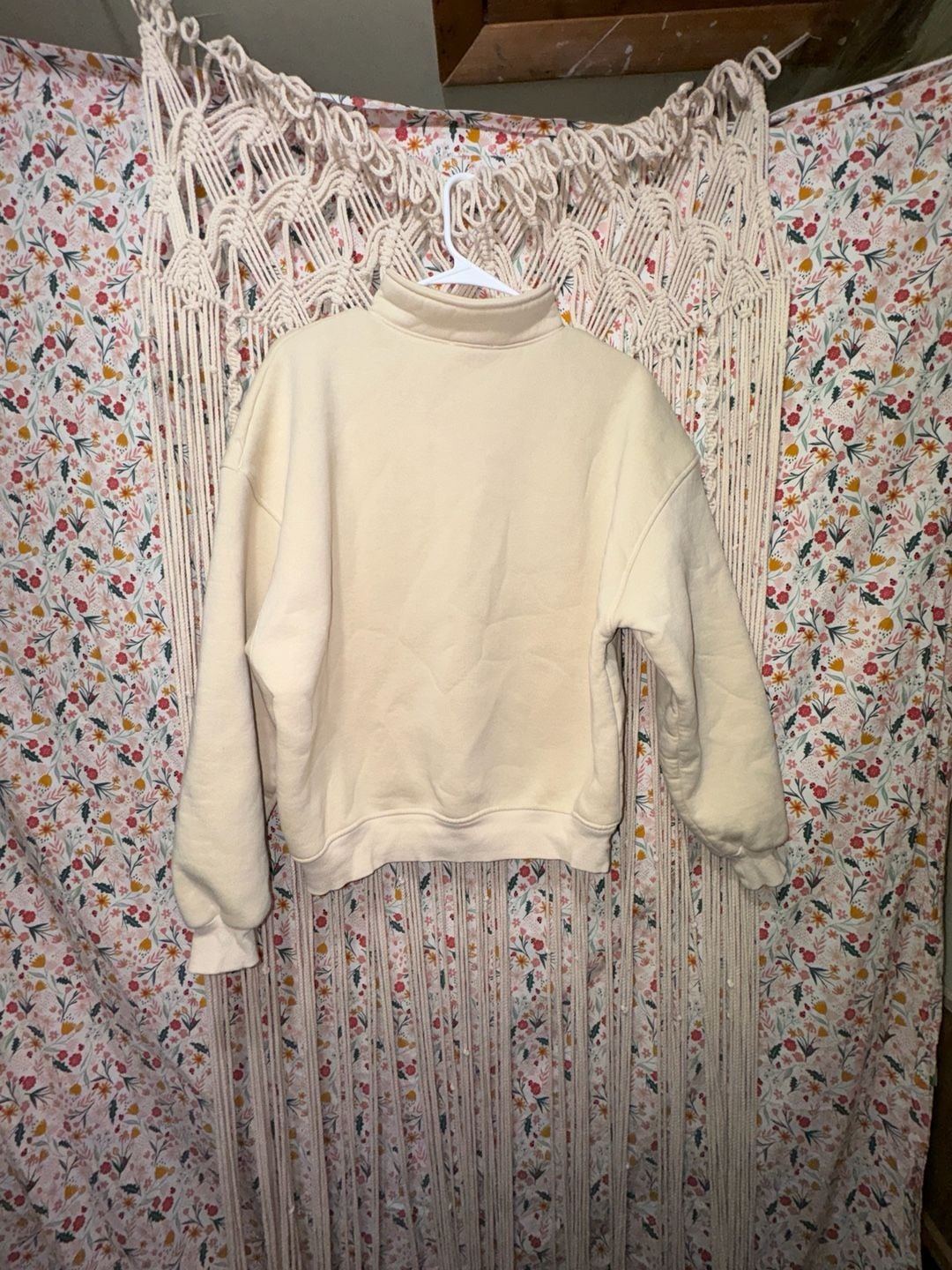 Qlis Versailles Welcome to Society Club Quarter-Zip Sweatshirt Size L 7