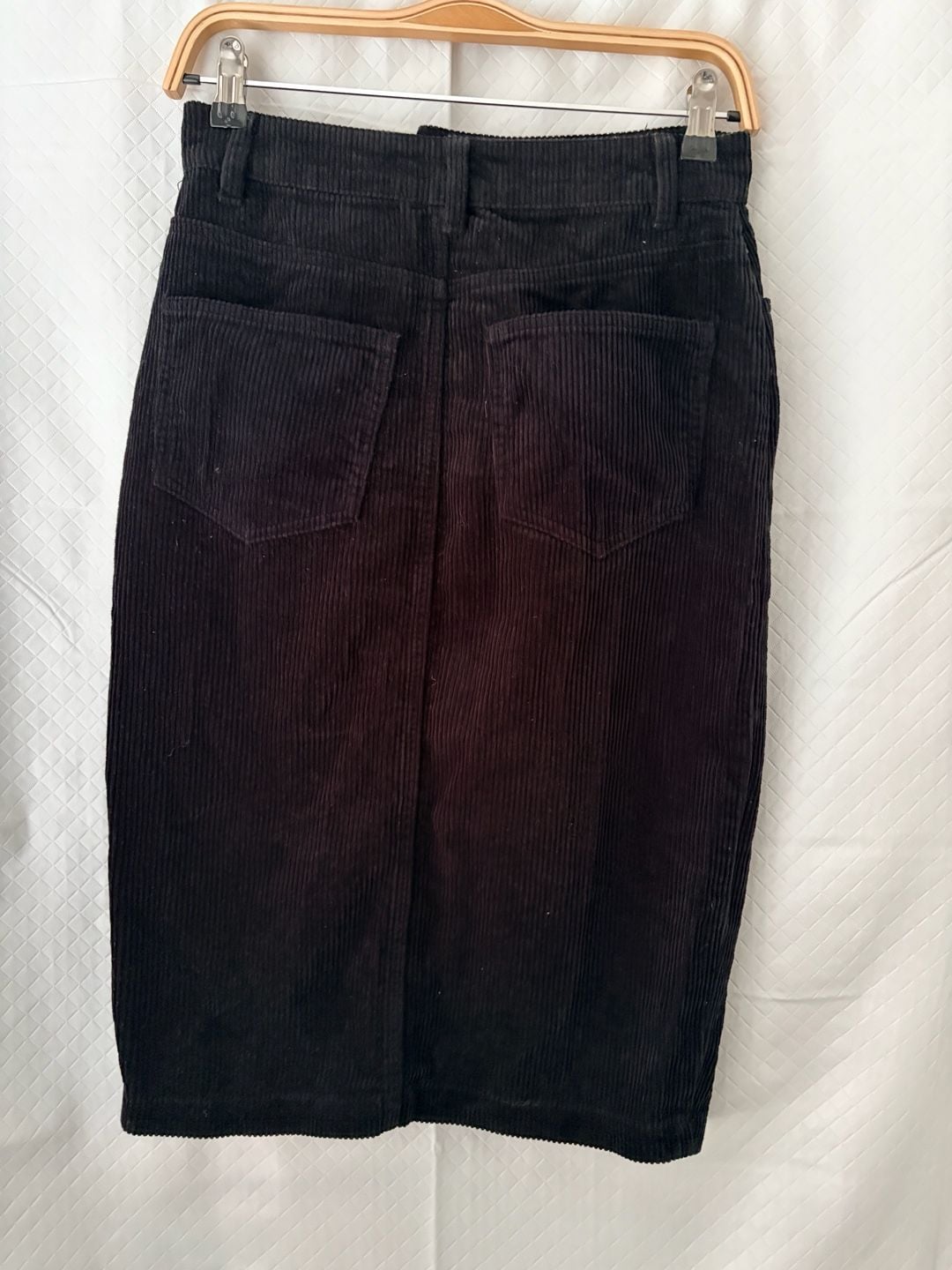 Forever 21 Black Corduroy Midi Skirt with Front Slit Size Small 3