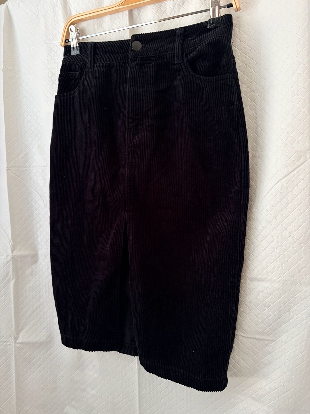 Forever 21 Black Corduroy Midi Skirt with Front Slit Size Small 5