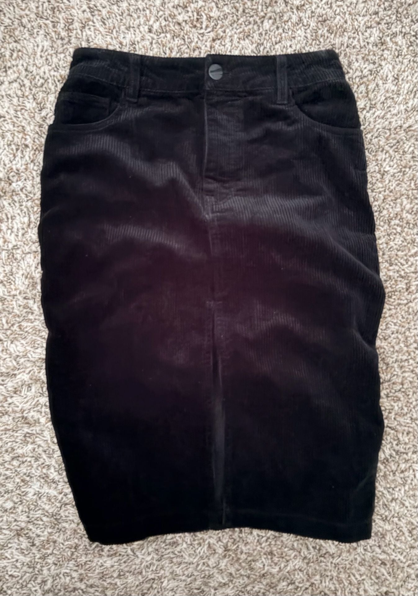 Forever 21 Black Corduroy Midi Skirt with Front Slit Size Small 8