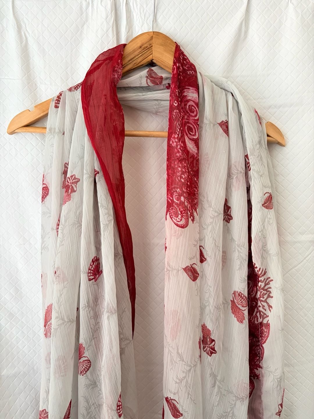 Shein Red Coral & Seashell Print Scarf with Lace Trim 2
