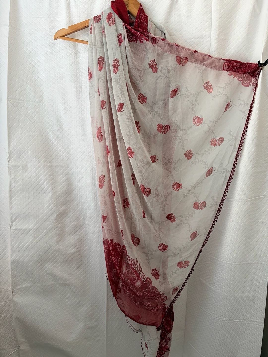 Shein Red Coral & Seashell Print Scarf with Lace Trim 3