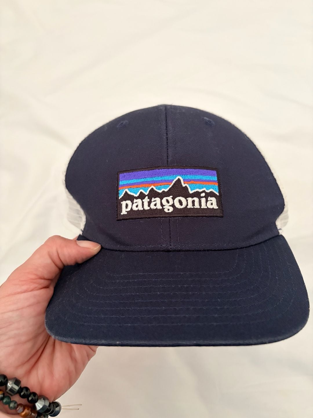 Patagonia P-6 Logo Trucker Hat Navy Blue/White One Size 9