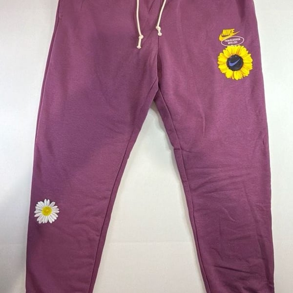 Nike Sportswear Have A Nike Day Men's Fleece Tapered Joggers - Sangria DM5012-507