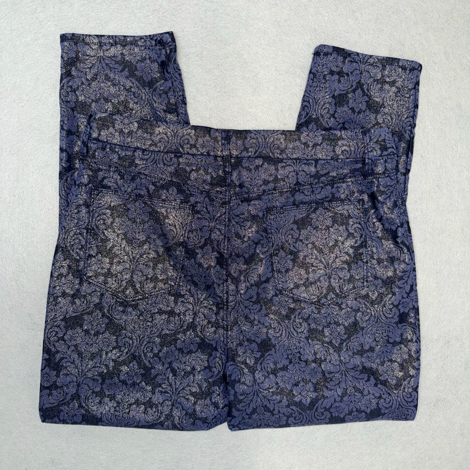 Product thumbnail 3