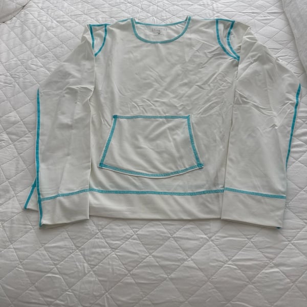 Athleta White Long Sleeve Contrast Stitch Kangaroo Pocket Top Size M