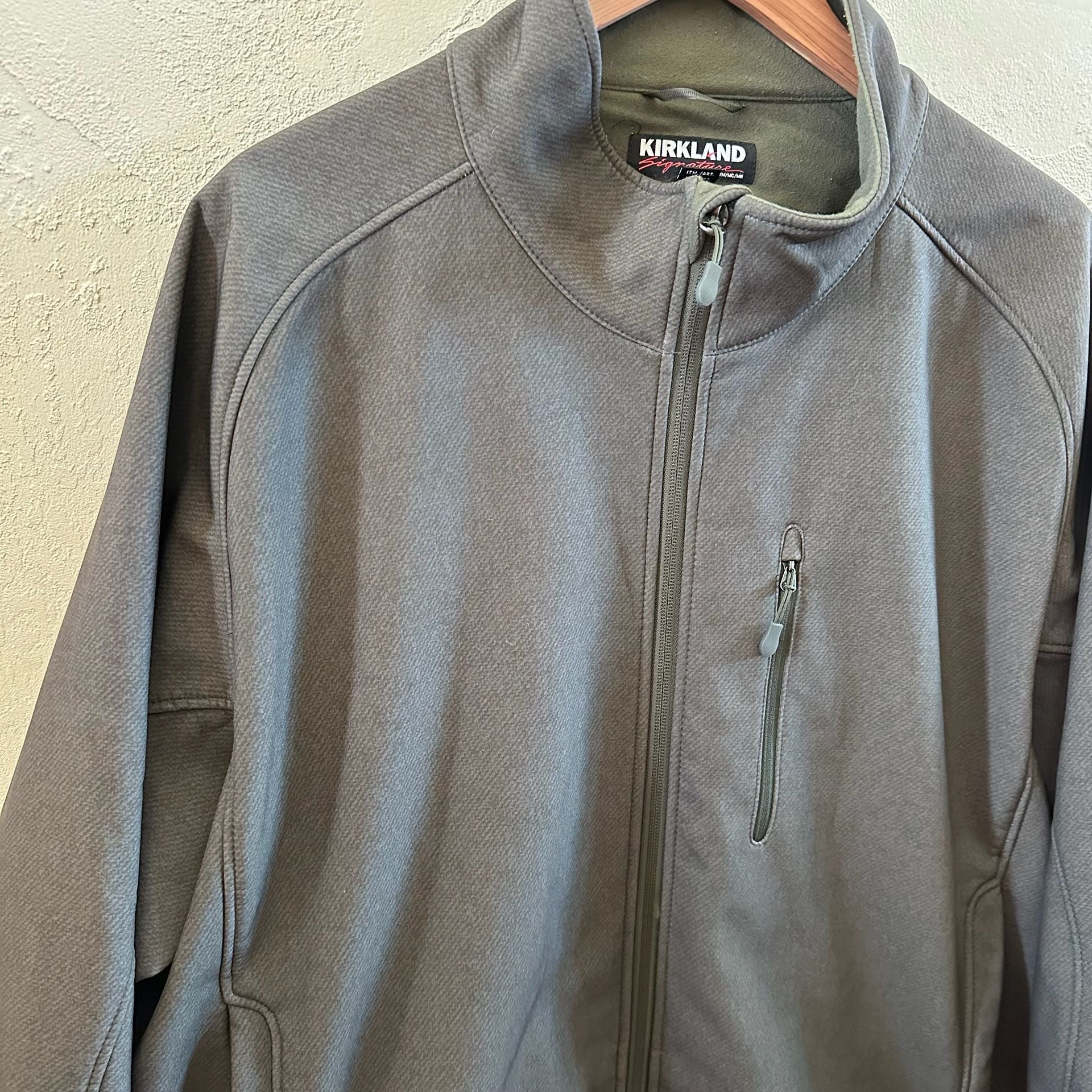 Kirkland Signature Men's Softshell Jacket XXL Gray Full Zip 3