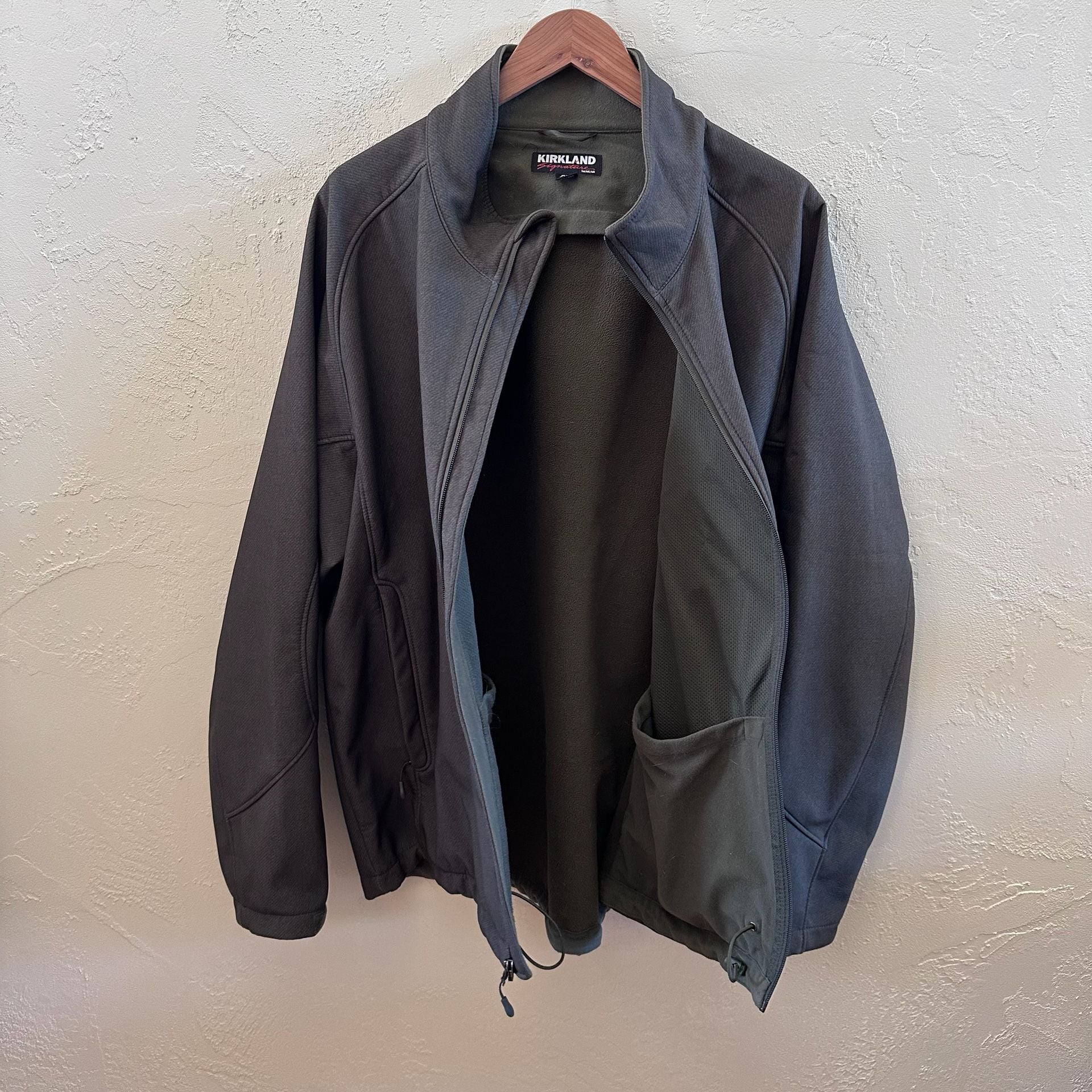 Kirkland Signature Men's Softshell Jacket XXL Gray Full Zip 5